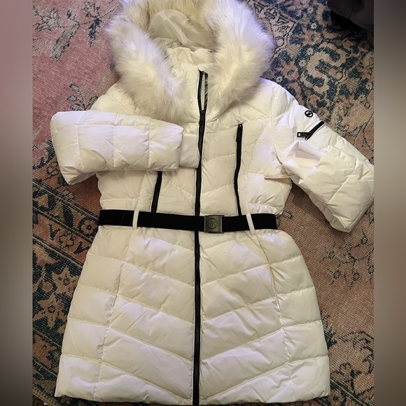NWT Womens Michael Kors 3/4 Belted Puffer Walker w/Faux Fur Hood - Picture 4 of 6